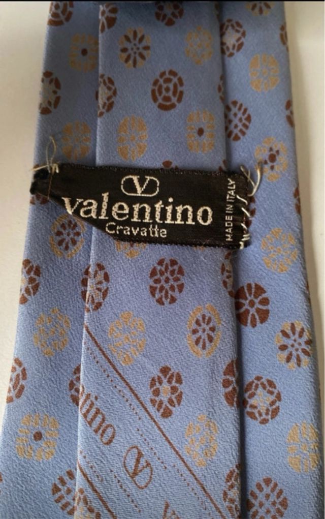 Cravatta Valentino vintage seta blu