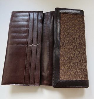 Monedero DKNY marrón