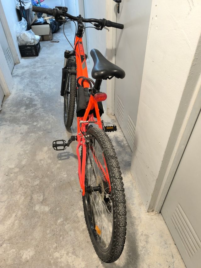 Bicicleta B-Twin Rockrider 340