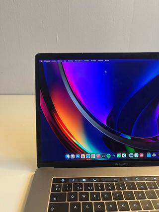 MacBook Pro 15" 2017 Touch Bar