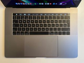 MacBook Pro 15" 2017 Touch Bar