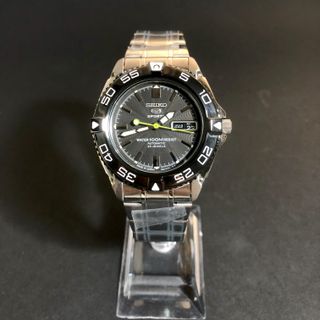Reloj Seiko 5 SNZB23J1 JDM Automático