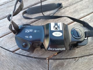 Olympus OM-101: Cámara manual