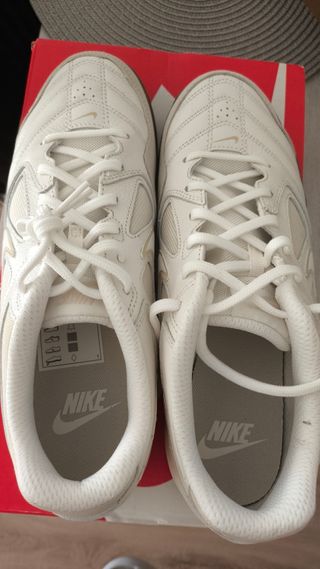 Zapatillas Nike Gato crema - Talla 42