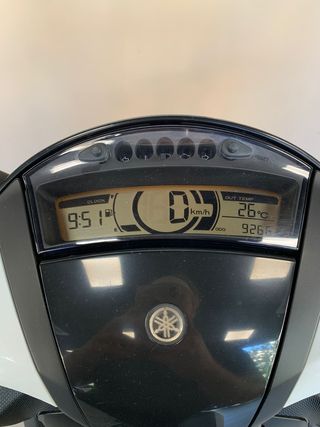 YAMAHA 