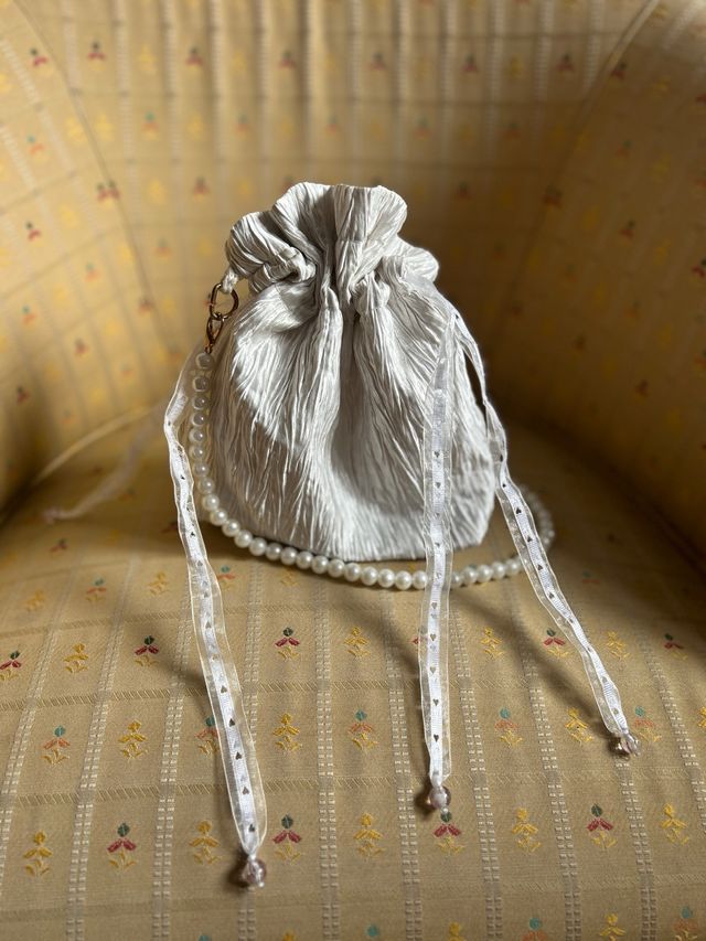 Bolso de mano blanco