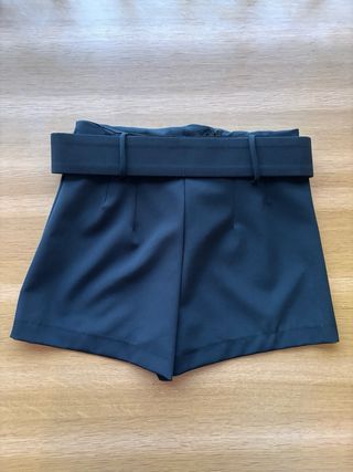 Shorts negros Zara cinturon