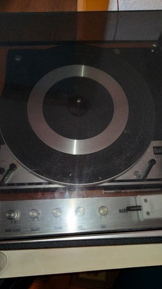 Tocadiscos Dual antiguo