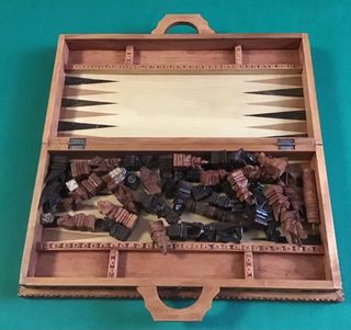 Scacchiera legno intagliato 44x44cm