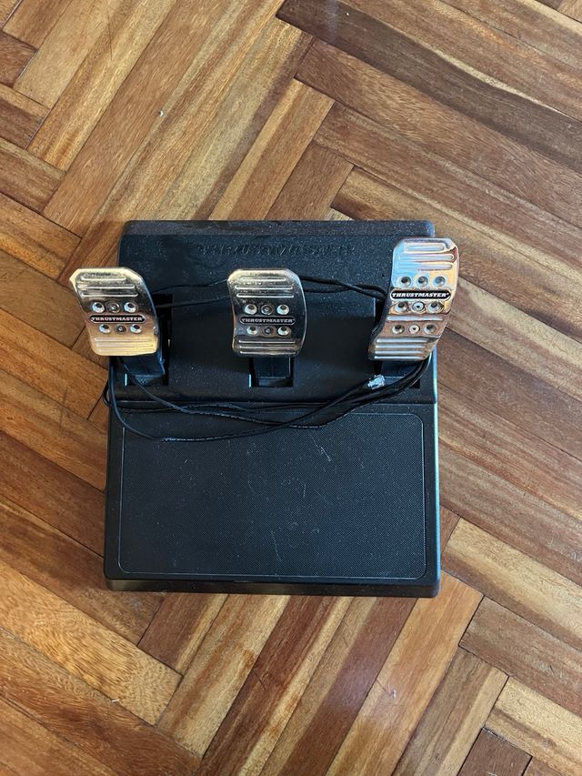 Pedali Thrustmaster T300