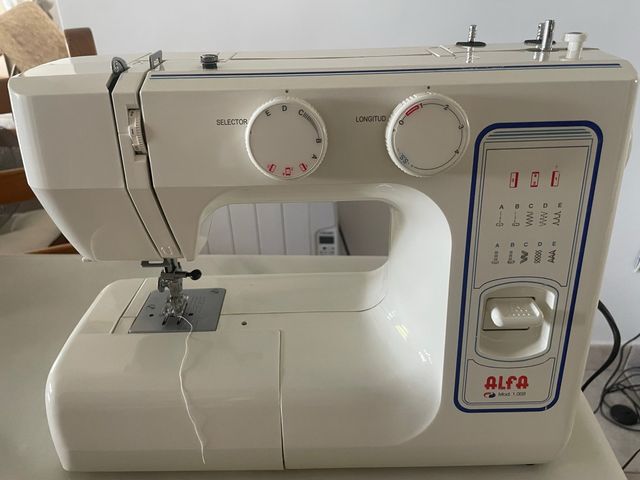 Máquina coser Alfa 1008 eléctrica