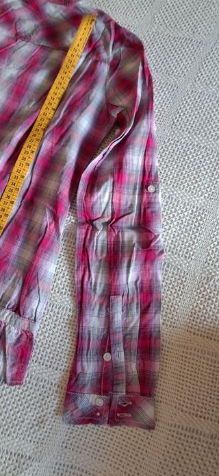 Camicia a quadri lunga rosa e grigia