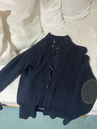 Chaqueta negra de punto