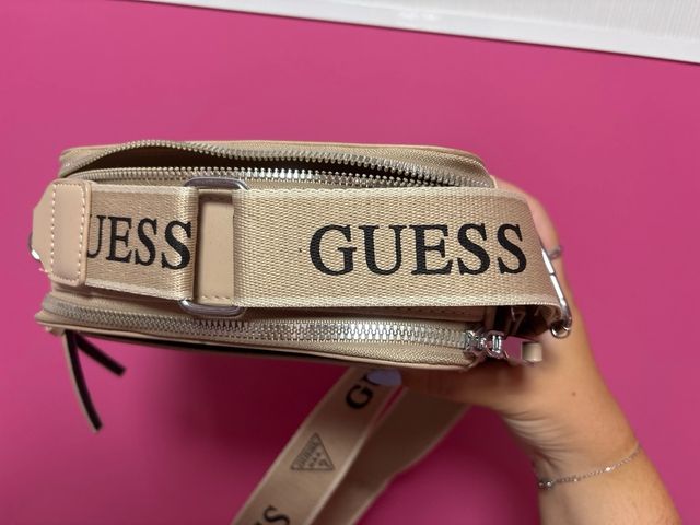 Bolso Guess bandolera beige OFERTA