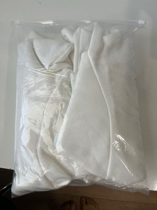Sudadera Corteiz blanca nueva sin estrenar