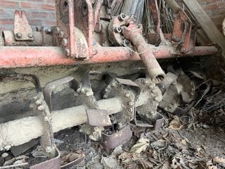 Rotovator agrícola usado.