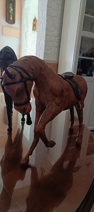 2 Caballos Artesanales Cuero