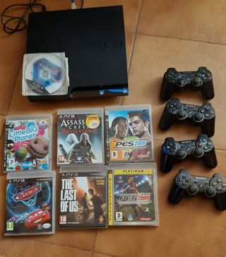  PlayStation 3  + 4 mandos + juegos