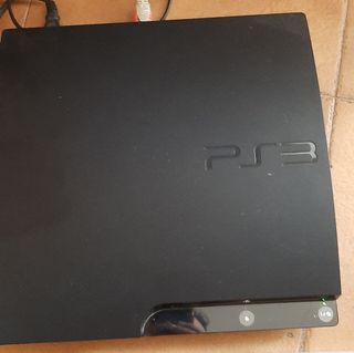  PlayStation 3  + 4 mandos + juegos
