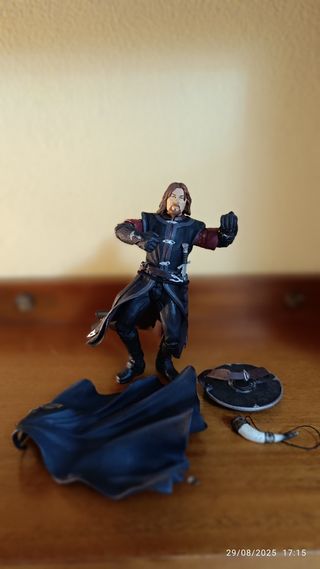 Figura Boromir "Señor de los Anillos" 2001