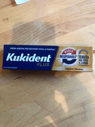 Kukident Plus - Crema Adesiva