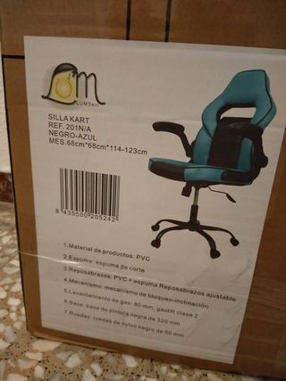 Silla gaming azul y negra