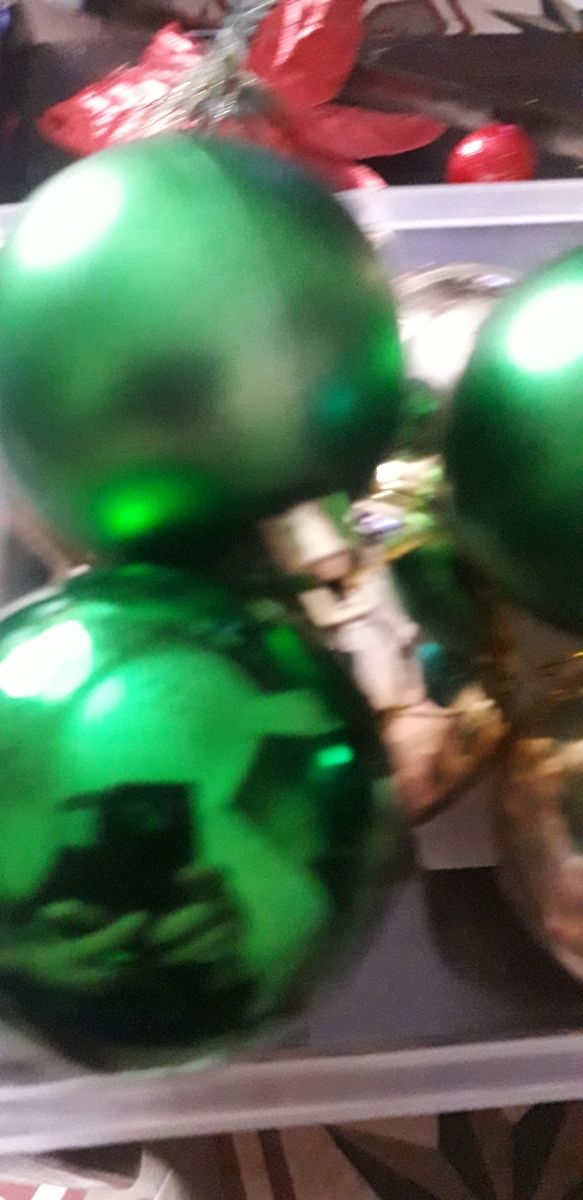 16 Bolas Navidad Doradas y Verdes no envio