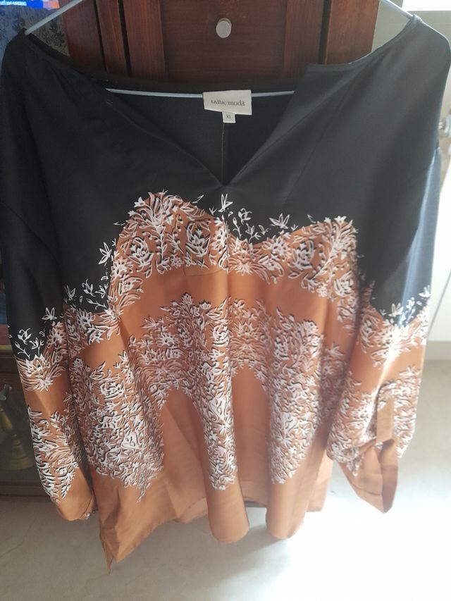 Blusa Talla Moda XL - marrón y negra