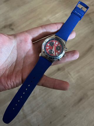 Swatch Irony Chrono - Rojo & Azul
