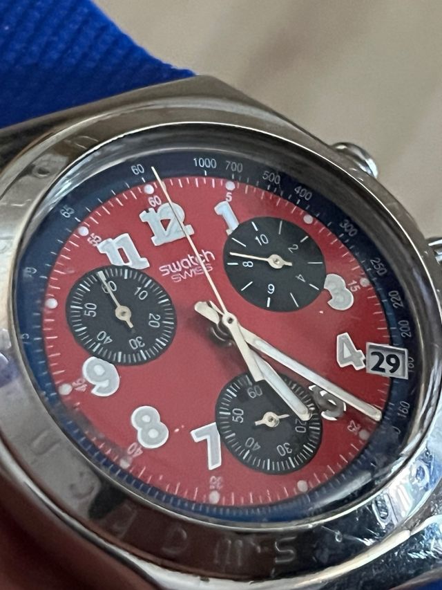 Swatch Irony Chrono - Rojo & Azul
