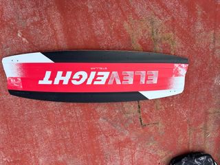Tabla Kitesurf Eleveight Stellar 136