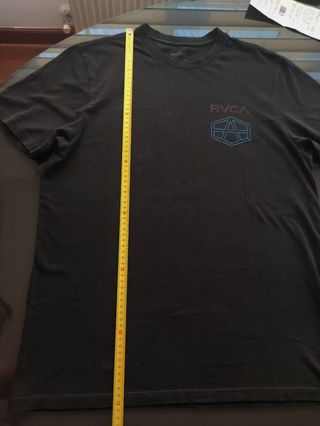 Camiseta RVCA negra - Talla M