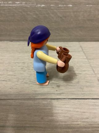 Playmobil Aldeana: Sirvienta Belén
