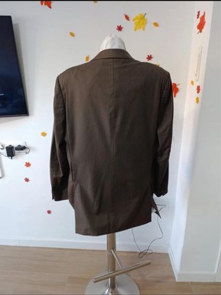 Traje Massimo Dutti marrón