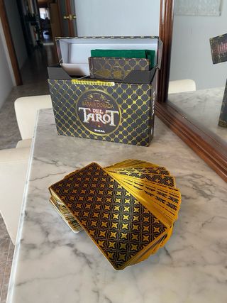 Baraja Dorada del Tarot.