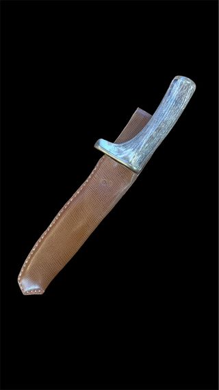 Cuchillo artesanal con funda
