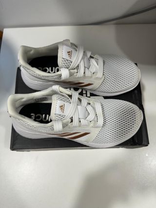 Zapatillas Adidas NUEVAS