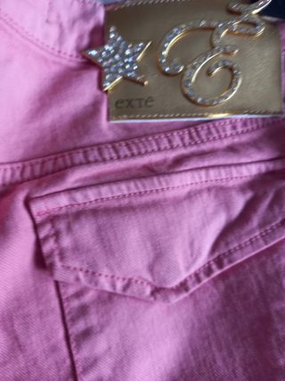 Pantaloni rosa