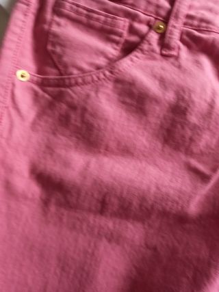 Pantaloni rosa