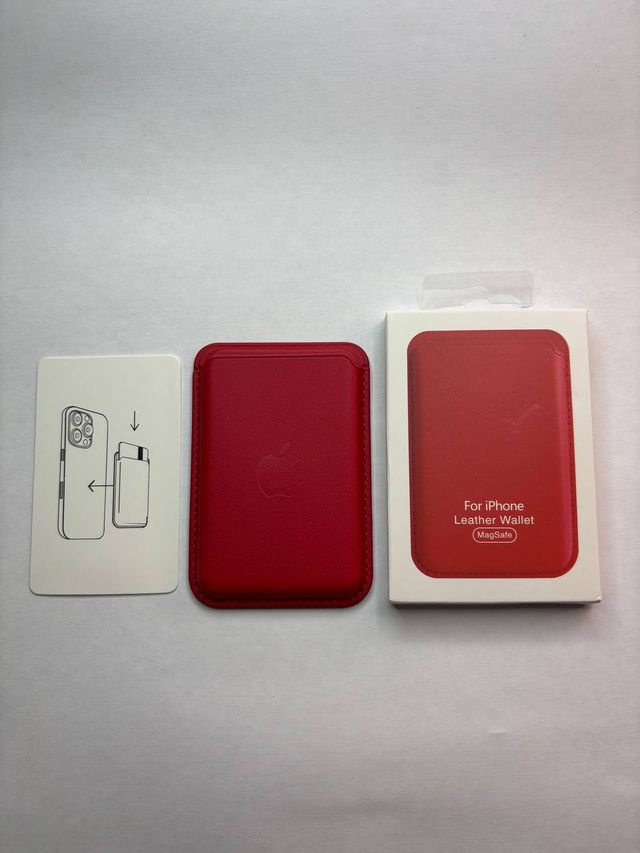 Portafoglio Apple MagSafe rosso