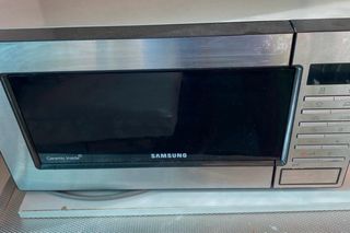 Microondas con grill - usado