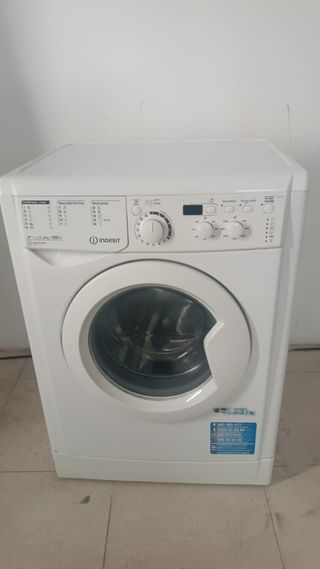 Lavadora Indesit con garantía 