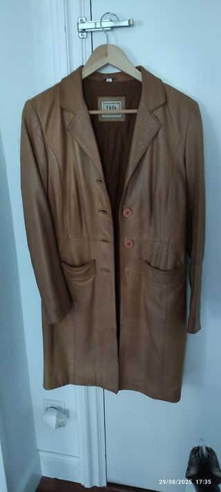 Chaqueta cuero marrón F&Co talla M