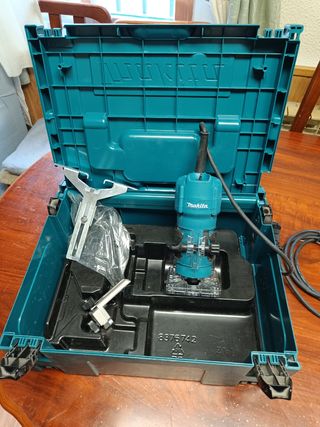 Fresadora Makita 3709
