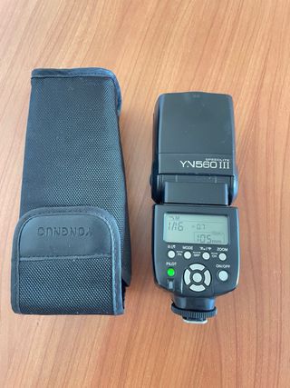 Flash Yongnuo YN560 III + Remotos y cables