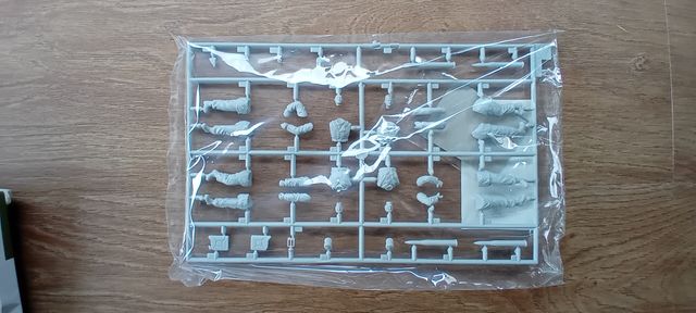 Dragon 6016 - German Gun Crew