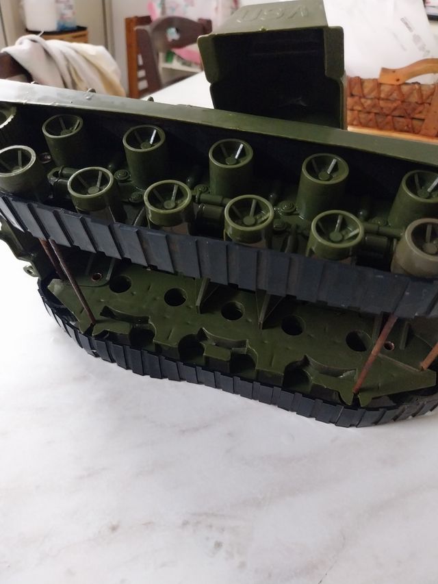 Carri armato MATX? giocattolo vintage