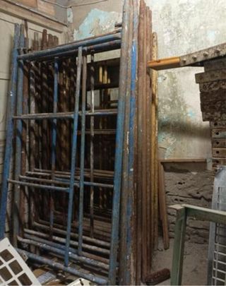 Andamio de obra con ruedas + Reglas + Puntales