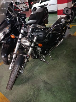 Motocicleta Leonart Daytona 125