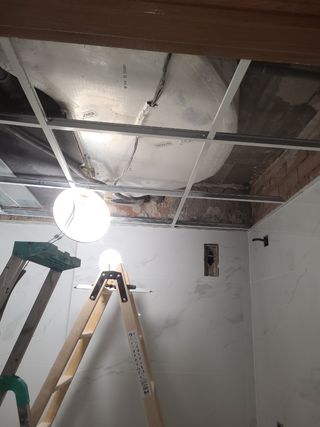 REFORMAS INTEGRALES PINTURAS ALISADOS DE GOTAS 